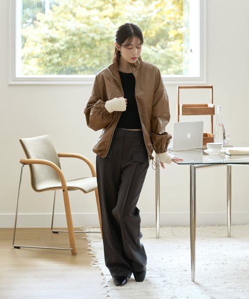 UNE MANSION(ユヌマンション)の「フロントフェイクポケットバウンドウールスリムストレートスラックスパンツ(スラックス・レディース・ダークグレー/パープル系その他・SMALL/MEDIUM)」の6枚目の写真