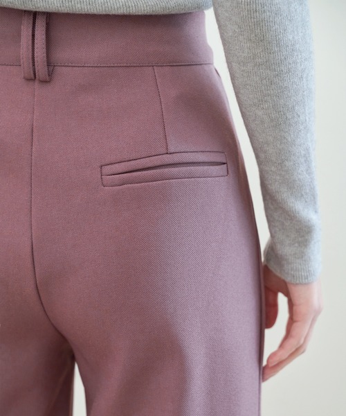 UNE MANSION(ユヌマンション)の「フロントフェイクポケットバウンドウールスリムストレートスラックスパンツ(スラックス・レディース・ダークグレー/パープル系その他・SMALL/MEDIUM)」の18枚目の写真