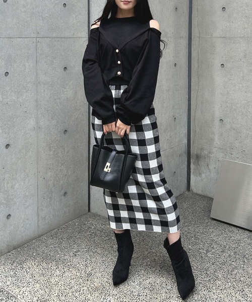 Julia Boutique(ジュリアブティック)の「レイヤード風肩あきニットトップス/23587(ニット/セーター・レディース・ピンク/アイボリー/ブラック・ONE)」の7枚目の写真