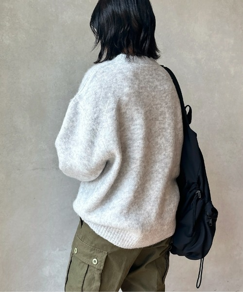 CPCM(シーピーシーエム)の「ミックス糸モヘアライクニットプルオーバー(ニット/セーター・メンズ・アイボリー/ブラウン/グリーン/ネイビー/グレー・MEDIUM/LARGE)」の22枚目の写真