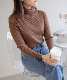 リブニット タートル」に該当するTシャツ/カットソー