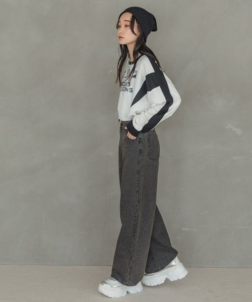 JEANASIS（ジーナシス）の「GamingジャージロンTEE/106989（Tシャツ/カットソー・レディース・ホワイト系その他/ネイビー系/グレー系その他・FREE）」の4枚目の写真