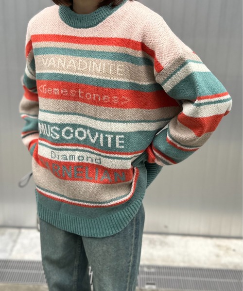 mi via loca（ミヴィアロカ）の「マルチボーダーロゴ BIGジャガードニット（ニット/セーター・レディース・ネイビー系/オレンジ系・FREE）」の16枚目の写真