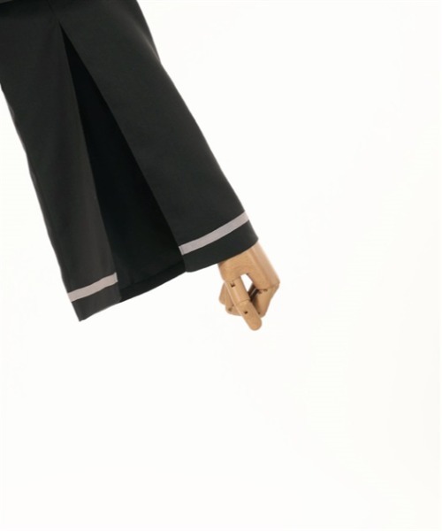 axes femme（アクシーズファム）の「チェーン付ケープジャケット（その他アウター・レディース・ブラック/ベージュ/ネイビー・FREE）」の14枚目の写真