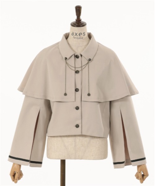 大人気　完売品　axes femme チェーン付ケープジャケット axes femme（アクシーズファム）の「チェーン付ケープジャケット
