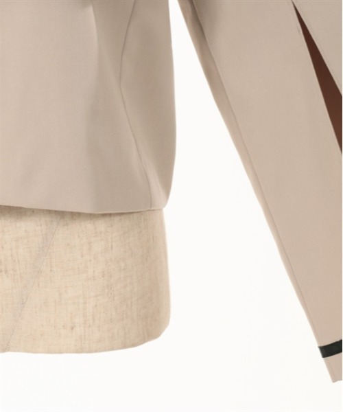 axes femme（アクシーズファム）の「チェーン付ケープジャケット（その他アウター・レディース・ブラック/ベージュ/ネイビー・FREE）」の20枚目の写真