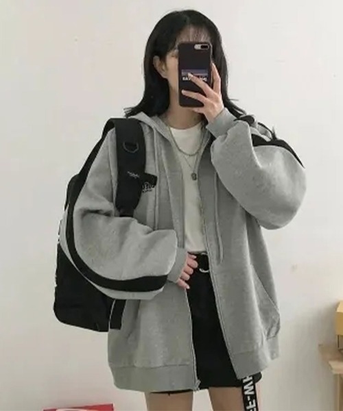 SHEPP(シープ)の「サイドラインワンポイント刺繍裏起毛 スウェットジップパーカー(パーカー・レディース・グレー・M/L/XL)」の3枚目の写真