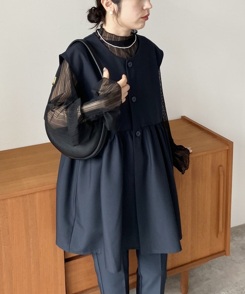 reca(レカ)の「ペプラムベスト×テーパードパンツ2点セット(スーツセット・レディース・ブラック/ブルーグレー/サンドベージュ/ネイビー/ベージュ/グレー・S/M/L/XL)」の18枚目の写真