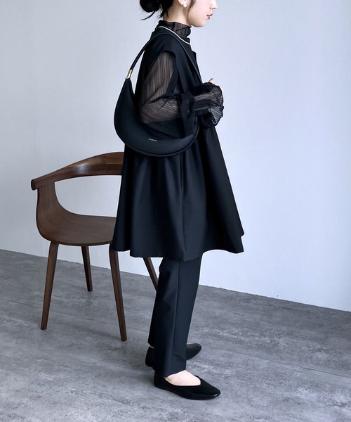 reca(レカ)の「ペプラムベスト×テーパードパンツ2点セット(スーツセット・レディース・ブラック/ブルーグレー/サンドベージュ/ネイビー/ベージュ/グレー・S/M/L/XL)」の19枚目の写真