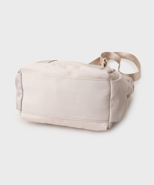 OPAQUE.CLIP（オペークドットクリップ）の「◆【軽量/撥水/2WAY】マルチポケットミニトートバッグ（トートバッグ・レディース・ブラック/ライトベージュ/グレー・00）」の8枚目の写真