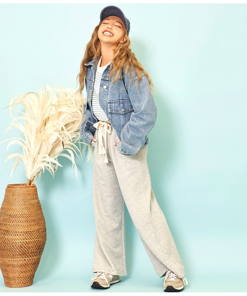 anap mimpi(アナップミンピ)の「切替 BIG ポケット デニム ジャケット(デニムジャケット・レディース・ライトブルー・FREE)」の14枚目の写真