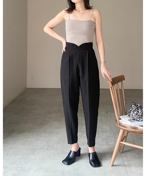 She's Closet(シーズクローゼット)の「ベアトップブラカップ付きキャミソールトップス(キャミソール・レディース・アイボリー/ブラック/オフホワイト/グリーン/チャコール/サンドベージュ・FREE)」の19枚目の写真