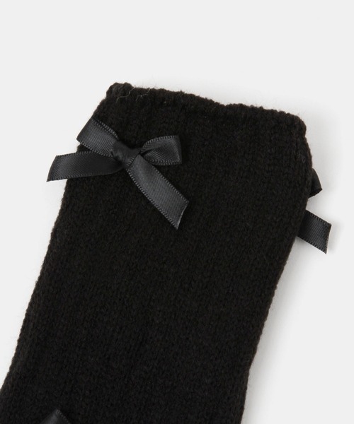 FOREVER 21（フォーエバー トゥエンティーワン）の「ミニリボンレッグウォーマー（レッグウォーマー・レディース・ブラック/ホワイト・FREE）」の14枚目の写真