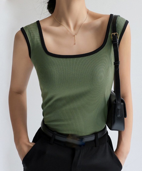Miniministore（ミニミニストア）の「タンクトップ スクエアネック 韓国 夏服（タンクトップ・レディース・ダークブラウン/ホワイト/カーキ/アイボリー/ブラウン/ブラック/チャコールグレー/グレー/グリーン・M/L）」の9枚目の写真