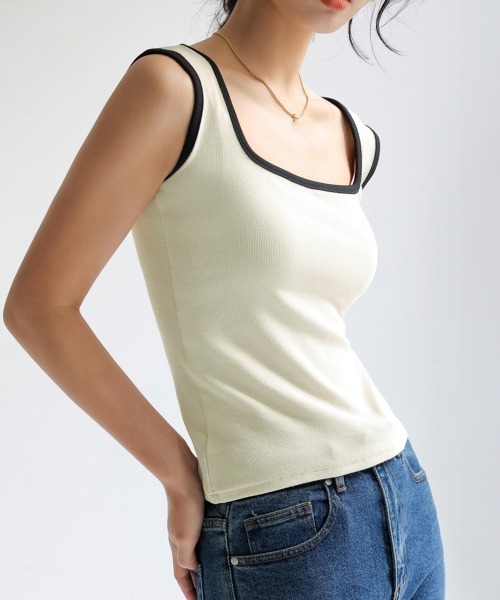 Miniministore（ミニミニストア）の「タンクトップ スクエアネック 韓国 夏服（タンクトップ・レディース・ダークブラウン/ホワイト/カーキ/アイボリー/ブラウン/ブラック/チャコールグレー/グレー/グリーン・M/L）」の14枚目の写真
