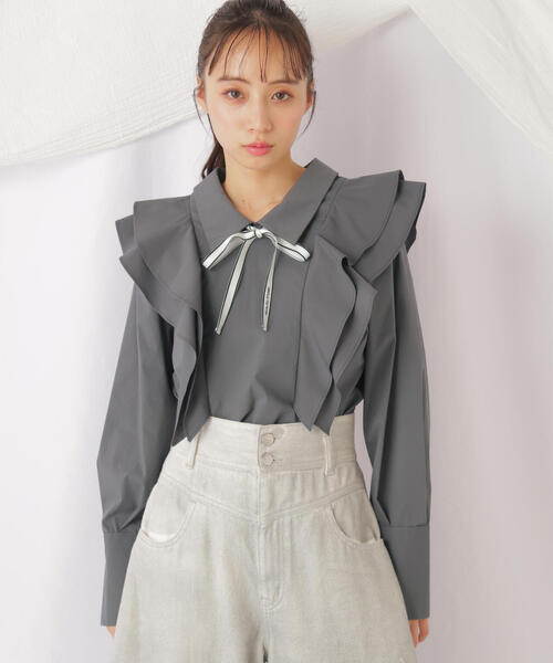 JILL by JILL STUART(ジルバイジルスチュアート)の「◇リボンツキラッフルブラウス(シャツ/ブラウス・レディース・グレー系その他/ホワイト・FREE)」の4枚目の写真