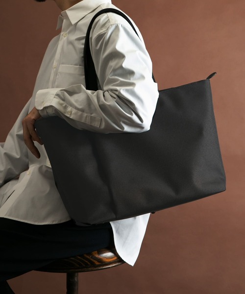 RODE SKO（ロデスコ）の「撥水トートバッグ（トートバッグ・メンズ・ブラック/チャコールグレー・ONE）」の5枚目の写真