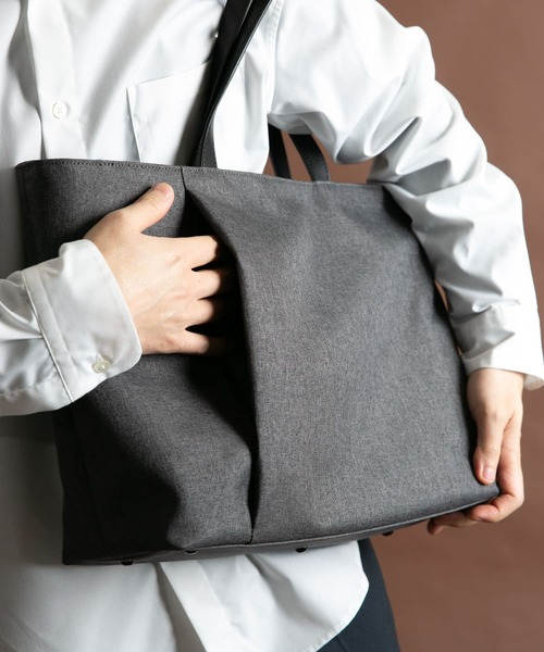 RODE SKO（ロデスコ）の「撥水トートバッグ（トートバッグ・メンズ・ブラック/チャコールグレー・ONE）」の15枚目の写真