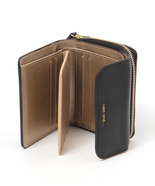 ブランド財布10個セット ビッグボウ 二つ折り財布 8Z－O210－051 | Wallet