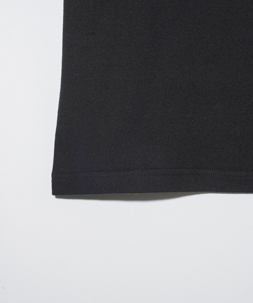 X-girl（エックスガール）の「CHENILLE EMBROIDERED LOGO S/S TOP（Tシャツ/カットソー・レディース・ブラック/ホワイト/ブラウン・S/M）」の9枚目の写真