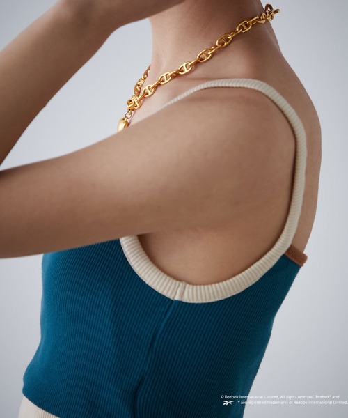 Reebok(リーボック)の「【Reebok/リーボック】別注配色ショートリブキャミソール(キャミソール・レディース・ホワイト/グリーン/ネイビー・MEDIUM)」の6枚目の写真