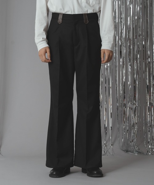 SELLE GLANT（セレグランテ）の「SEMI-FLARED TUCK WIDE PANTS/セミフレアタックワイドパンツ（スラックス・メンズ・ブラック/ダークブラウン・SMALL/MEDIUM/LARGE）」の14枚目の写真