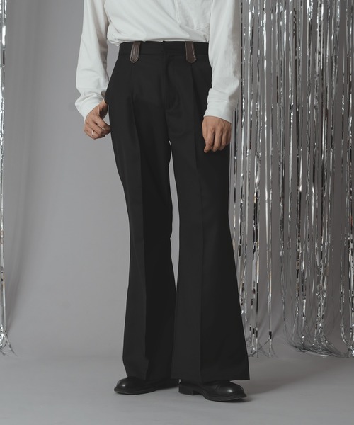 SELLE GLANT（セレグランテ）の「SEMI-FLARED TUCK WIDE PANTS/セミフレアタックワイドパンツ（スラックス・メンズ・ブラック/ダークブラウン・SMALL/MEDIUM/LARGE）」の11枚目の写真