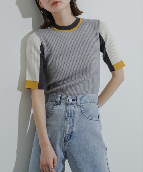 SENSE OF PLACE by URBAN RESEARCH(センスオブプレイスバイアーバンリサーチ)の「カラーブロッキングコンパクトセーター(ニット/セーター・レディース・ホワイト系その他/ブラック系その他/グレー系その他/グリーン系その他・ONE)」の4枚目の写真