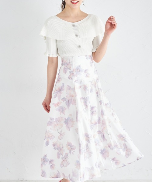 tocco closet(トッコ クローゼット)の「ビジュー飾り釦付きケープライクリブニットプルオーバー(ニット/セーター・レディース・ミント/ブラック/オフホワイト・M)」の5枚目の写真