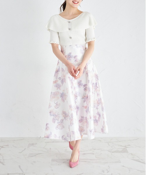 tocco closet(トッコ クローゼット)の「ビジュー飾り釦付きケープライクリブニットプルオーバー(ニット/セーター・レディース・ミント/ブラック/オフホワイト・M)」の6枚目の写真