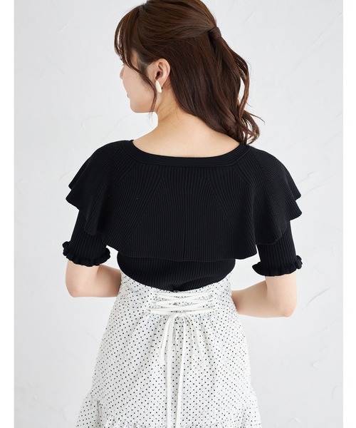 tocco closet(トッコ クローゼット)の「ビジュー飾り釦付きケープライクリブニットプルオーバー(ニット/セーター・レディース・ミント/ブラック/オフホワイト・M)」の7枚目の写真