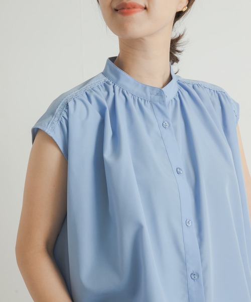 URBAN RESEARCH DOORS（アーバンリサーチドアーズ）の「レース切替フレンチブラウス（シャツ/ブラウス・レディース・ブラック/オフホワイト/ブルー・MEDIUM）」の11枚目の写真