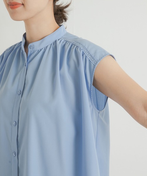 URBAN RESEARCH DOORS（アーバンリサーチドアーズ）の「レース切替フレンチブラウス（シャツ/ブラウス・レディース・ブラック/オフホワイト/ブルー・MEDIUM）」の20枚目の写真