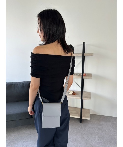 HANNE（アン）の「オフショルダーリブニットトップス（シャツ/ブラウス・レディース・グレー/ホワイト/ブラック・FREE）」の20枚目の写真