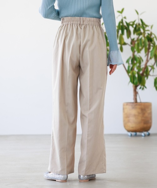 LAKOLE(ラコレ)の「サイドラインスラックスパンツ / 131983(スラックス・レディース・ブラック/グレー/ベージュ/グレー系2/ネイビー系8/グレー系その他/ブラック系その他2・LARGE/MEDIUM/SMALL)」の22枚目の写真