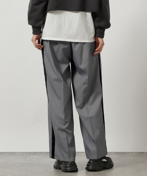 LAKOLE(ラコレ)の「サイドラインスラックスパンツ / 131983(スラックス・レディース・ブラック/グレー/ベージュ/グレー系2/ネイビー系8/グレー系その他/ブラック系その他2・LARGE/MEDIUM/SMALL)」の13枚目の写真