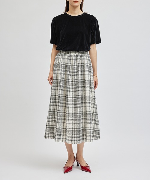 ROPE'（ロペ）の「シアーベロアトップス（Tシャツ/カットソー・レディース・オフホワイト/ブラック/ダークブラウン・FREE）」の7枚目の写真