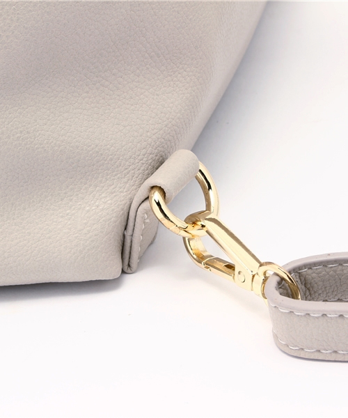 mystic（ミスティック）の「【mystic】スエードフリンジ巾着ショルダー（ショルダーバッグ・レディース・ブラック/キャメル/グレー・ﾌﾘ-）」の11枚目の写真