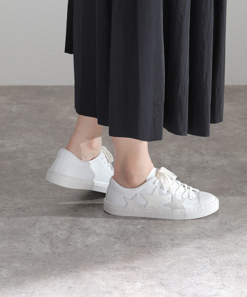 CONVERSE（コンバース）の「【CONVERSE/コンバース】ALL STAR COUPE TRIOSTAR OX：スニーカー（スニーカー・レディース・ホワイト・25.5cm/25cm/24.5cm/24cm/23.5cm/23cm）」の2枚目の写真