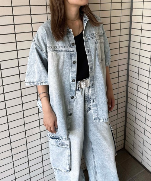 sedacle（セダクル）の「エンボスデニムジャケット【SEUP着用可能】（シャツ/ブラウス・メンズ・ライトブルー/インディゴブルー・SMALL/MEDIUM/LARGE）」の3枚目の写真