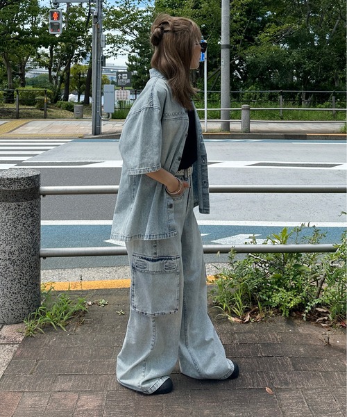 sedacle（セダクル）の「エンボスデニムジャケット【SEUP着用可能】（シャツ/ブラウス・メンズ・ライトブルー/インディゴブルー・SMALL/MEDIUM/LARGE）」の9枚目の写真