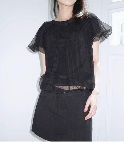 LYEON(リヨン)の「チュールレイヤードTシャツ/チュールドッキングトップス(Tシャツ/カットソー・レディース・アイボリー/ブラック・FREE)」の1枚目の写真