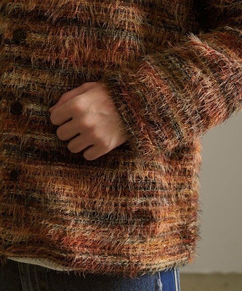 Revo.（レボ）の「Revo. モヘアライク ルーズフィット グラデーション ミックスカラー シャギーニット シャツカーディガン（シャツ/ブラウス・メンズ・レッド系/ブラウン系/グリーン系・2/1）」の18枚目の写真