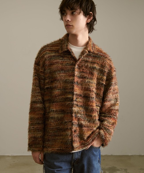 Revo.（レボ）の「Revo. モヘアライク ルーズフィット グラデーション ミックスカラー シャギーニット シャツカーディガン（シャツ/ブラウス・メンズ・レッド系/ブラウン系/グリーン系・2/1）」の11枚目の写真