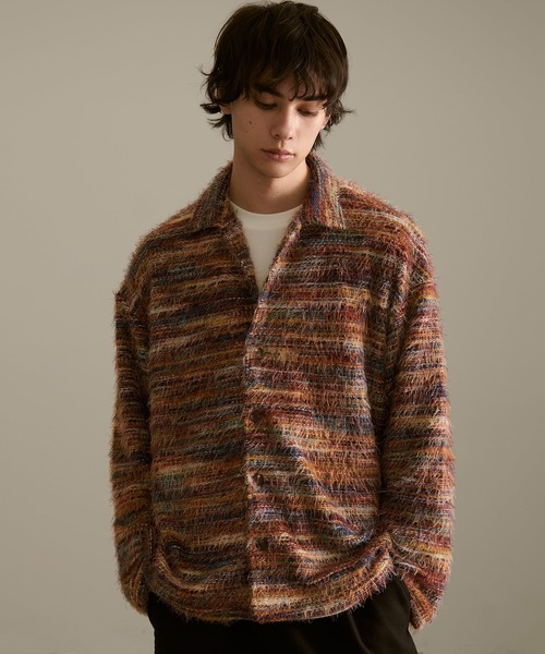Revo.（レボ）の「Revo. モヘアライク ルーズフィット グラデーション ミックスカラー シャギーニット シャツカーディガン（シャツ/ブラウス・メンズ・レッド系/ブラウン系/グリーン系・2/1）」の15枚目の写真