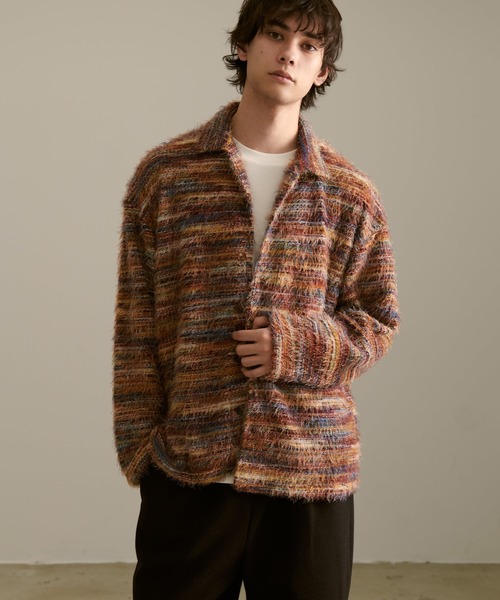 Revo.（レボ）の「Revo. モヘアライク ルーズフィット グラデーション ミックスカラー シャギーニット シャツカーディガン（シャツ/ブラウス・メンズ・レッド系/ブラウン系/グリーン系・2/1）」の7枚目の写真