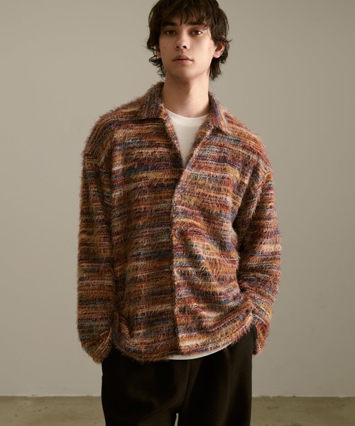 Revo.（レボ）の「Revo. モヘアライク ルーズフィット グラデーション ミックスカラー シャギーニット シャツカーディガン（シャツ/ブラウス・メンズ・レッド系/ブラウン系/グリーン系・2/1）」の6枚目の写真