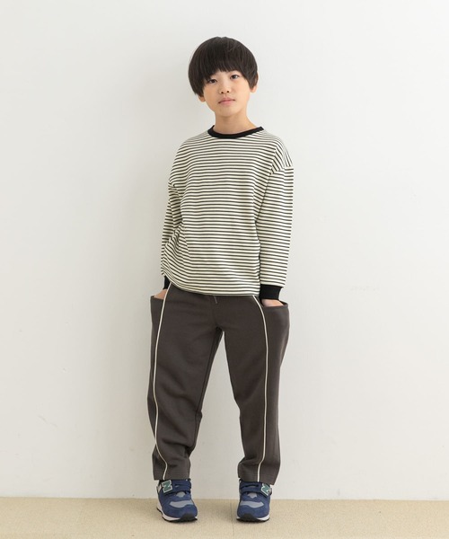 URBAN RESEARCH DOORS（アーバンリサーチドアーズ）の「裏毛切替ラインパンツ(KIDS)（その他パンツ・キッズ・チャコールグレー/ホワイト系その他・120/135/105）」の14枚目の写真