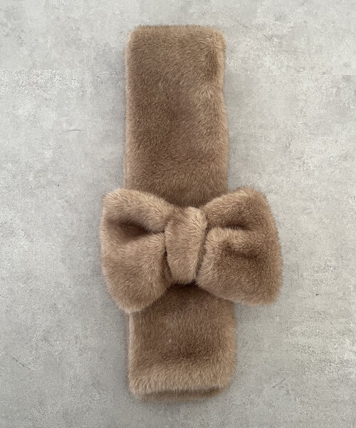 Thevon（ゼボン）の「リボンファーティペット（マフラー・レディース・ベージュ/グレー/アイボリー・FREE）」の20枚目の写真