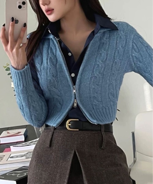 kirakiraShop（キラキラショップ）の「襟付き コンパクト ケーブル ニット カーディガン（カーディガン/ボレロ・レディース・グレー/ブルー/ホワイト/ピンク/ブラック・FREE）」の4枚目の写真
